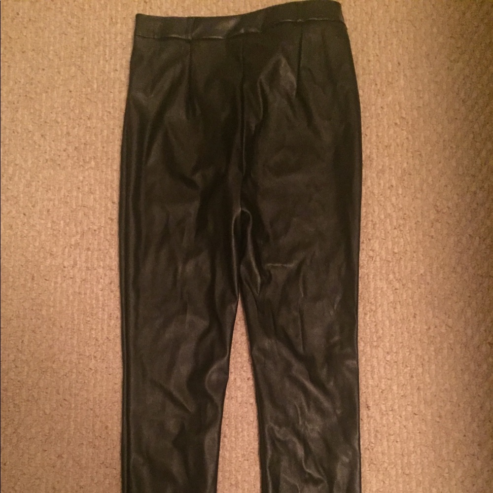 Leather pants M